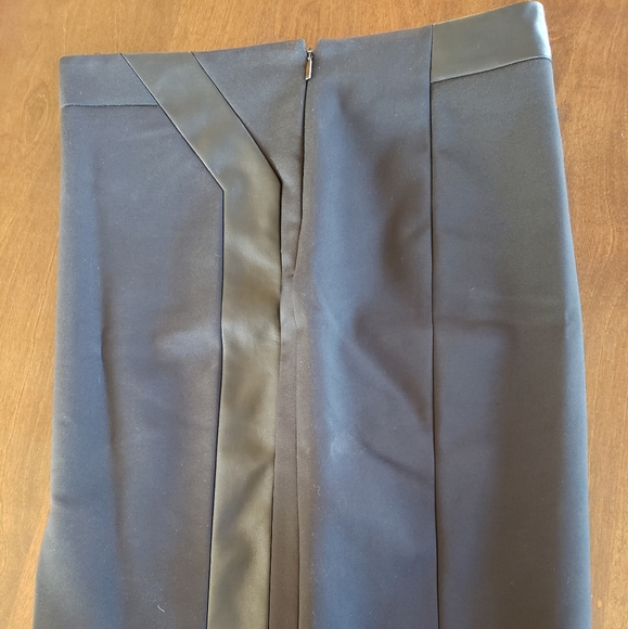Armani Exchange Skirt - Picture 6 of 6
